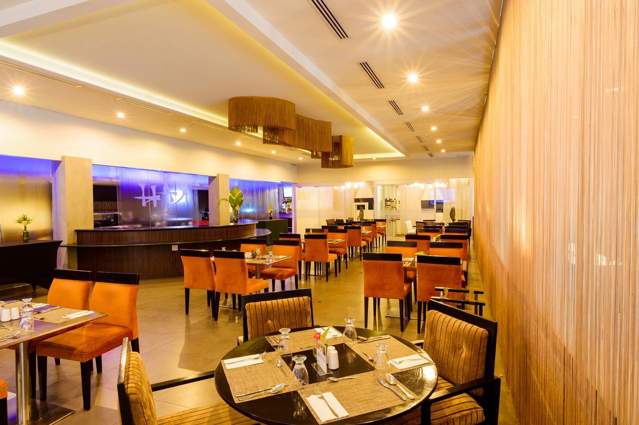 Riande Aeropuerto Hotel Casino Tocumen Extérieur photo