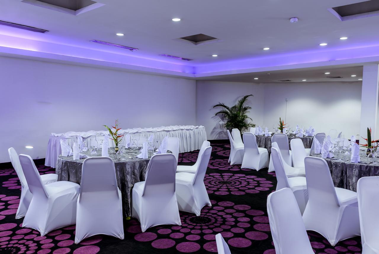 Riande Aeropuerto Hotel Casino Tocumen Extérieur photo
